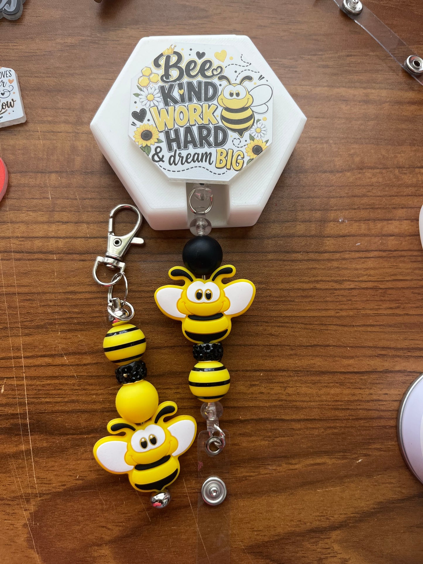 Badge reels & Keychains (Set)