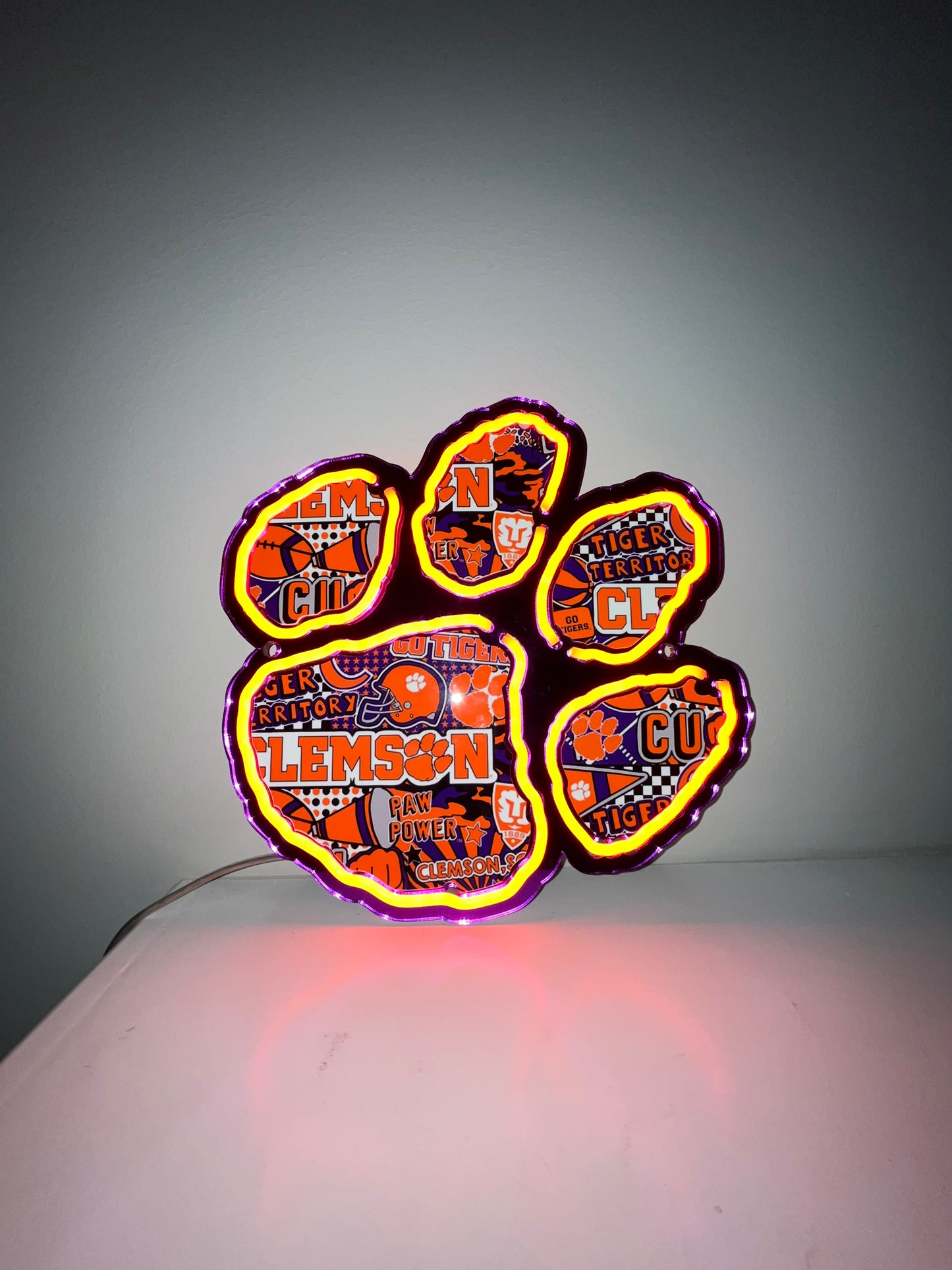 Paw Neon Light | Press On Us, LLC