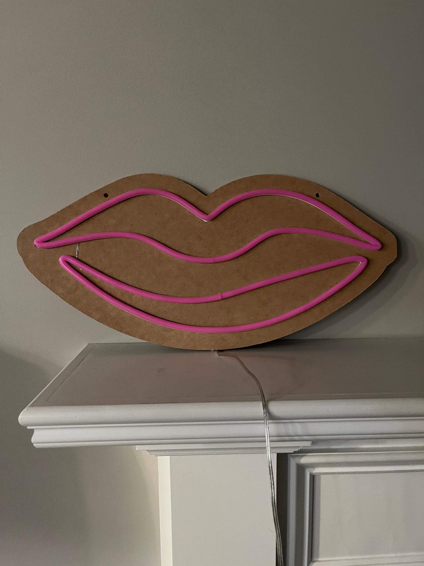 Lips Neon Light | Press On Us, LLC