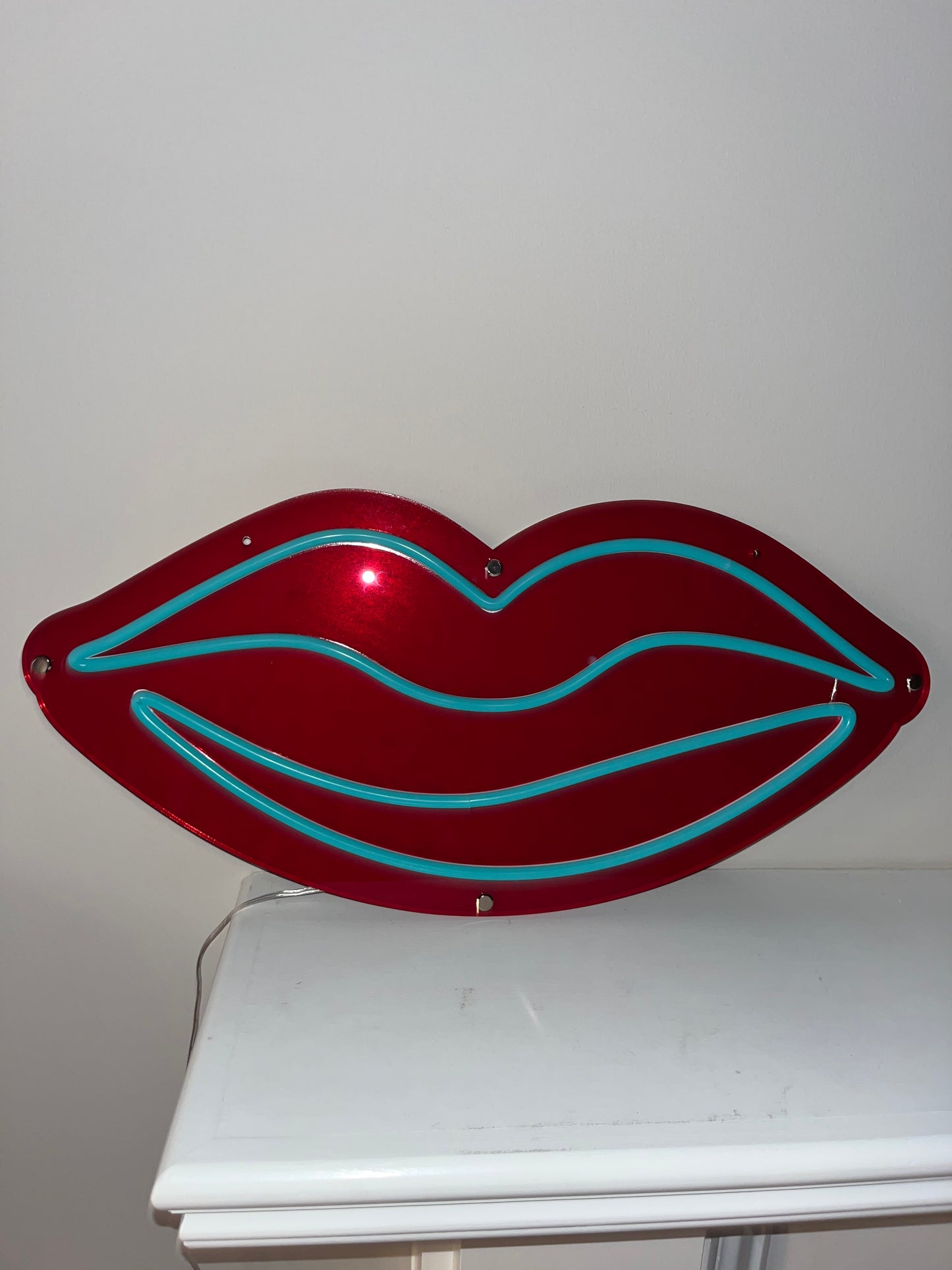Lips Neon Light | Press On Us, LLC