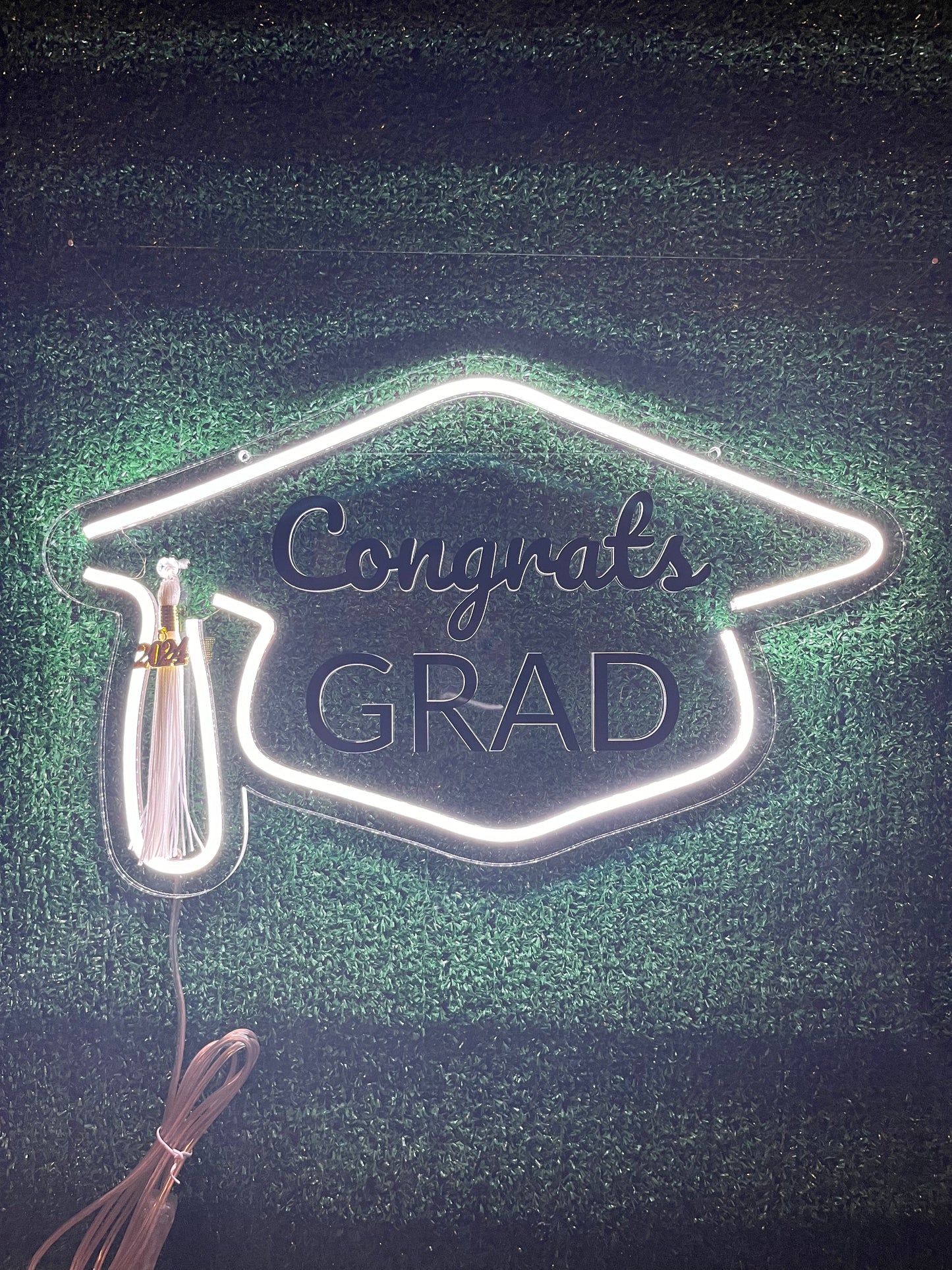 19” Graduation neon light| Press On Us, LLC