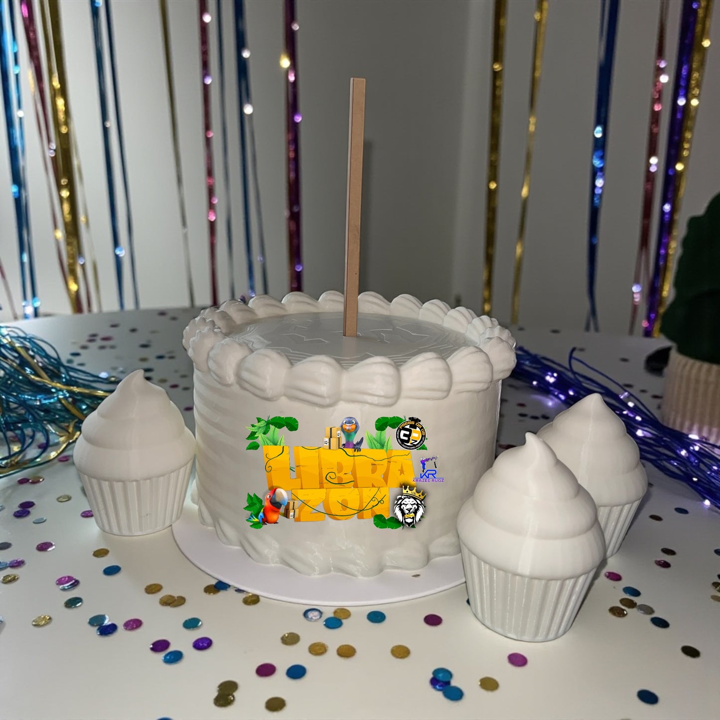 3D Faux Cake and Cupcakes