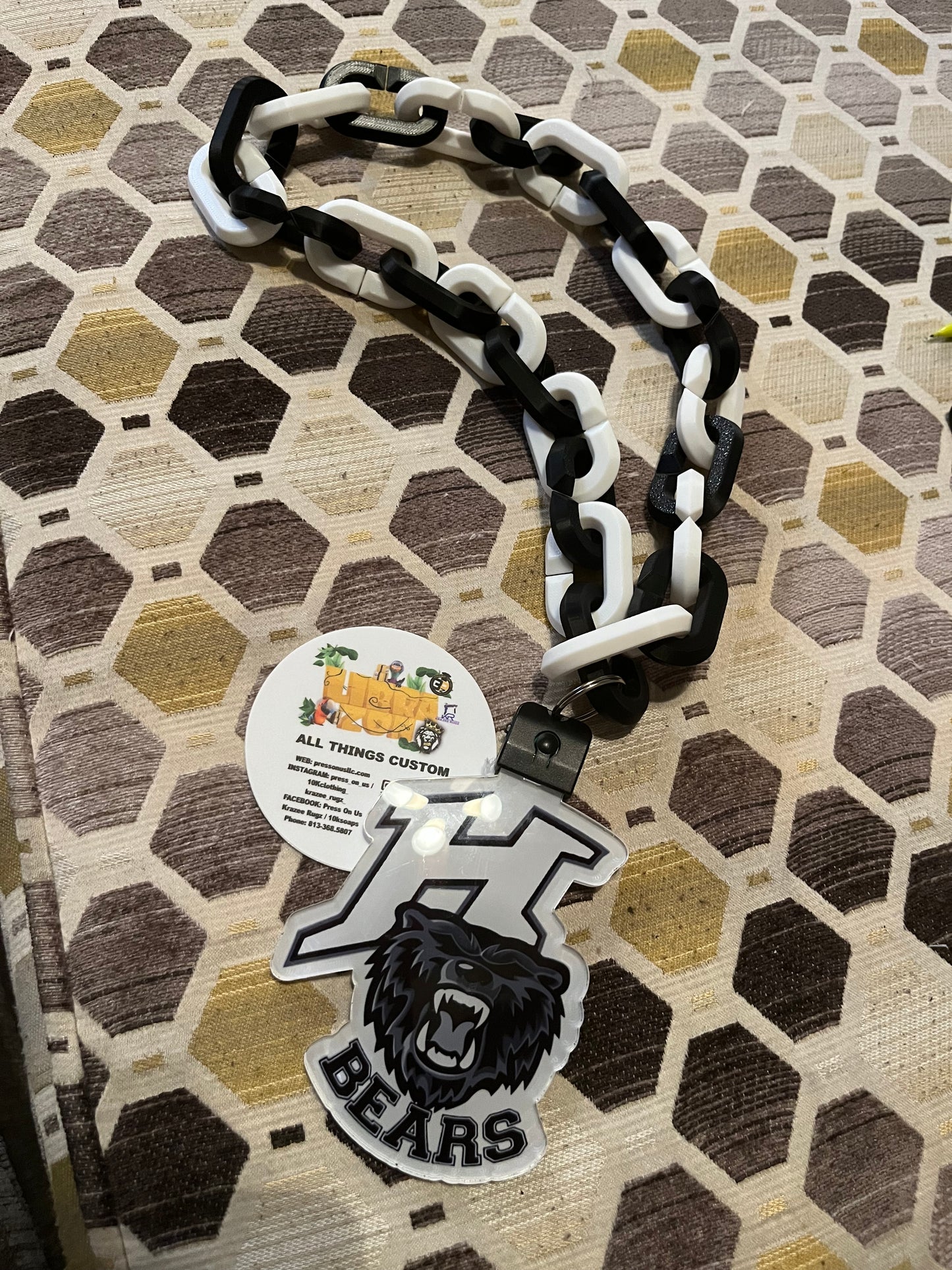 Turnover Chains| Press On Us, LLC